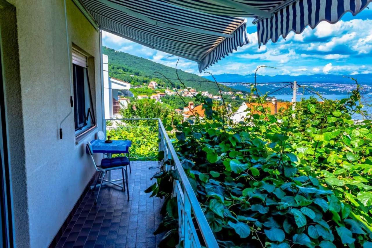 Apartment Gea Ičići エクステリア 写真